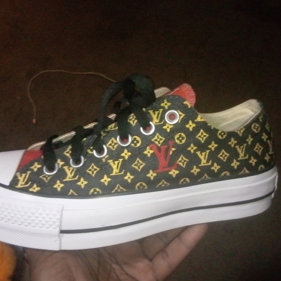 Custome all stars - Picture 2 of 4